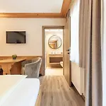 Hotel Aktiv & Vitalhotel Bergcristall Neustift im Stubaital