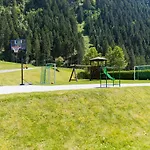 Aktiv & Vitalhotel Bergcristall Neustift im Stubaital