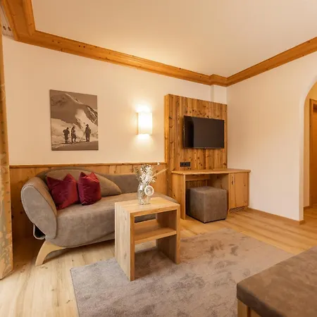 Aktiv & Vitalhotel Bergcristall Hotel Neustift im Stubaital