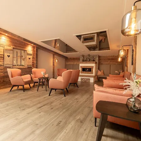 Aktiv & Vitalhotel Bergcristall Neustift im Stubaital