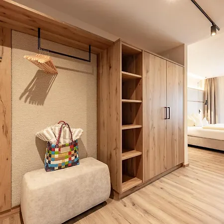 Aktiv & Vitalhotel Bergcristall فندق