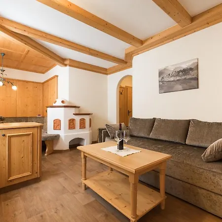 Hotel Aktiv & Vitalhotel Bergcristall 4*