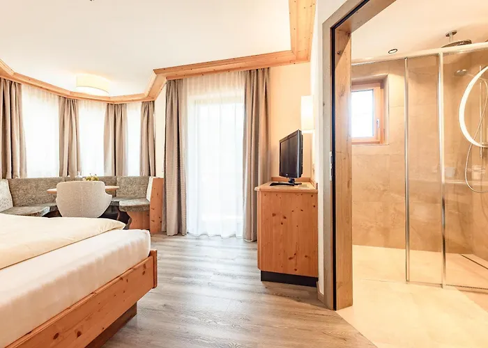 Hotel Aktiv & Vitalhotel Bergcristall 4*