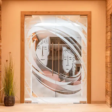 Отель Aktiv & Vitalhotel Bergcristall