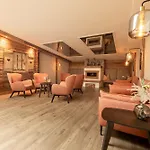 Aktiv & Vitalhotel Bergcristall Neustift im Stubaital