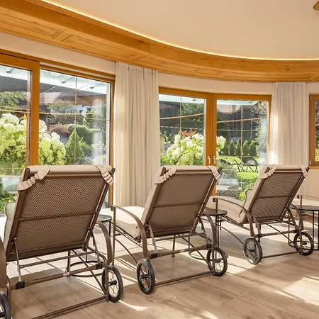 ホテル Aktiv & Vitalhotel Bergcristall