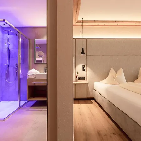 Aktiv & Vitalhotel Bergcristall ノイシュティフト・イム・シュトゥーバイタール