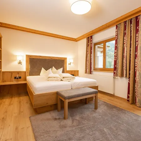 ホテル Aktiv & Vitalhotel Bergcristall